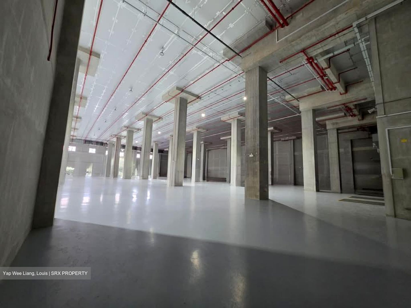 Tuas South Avenue 1 (D22), Warehouse #604860091